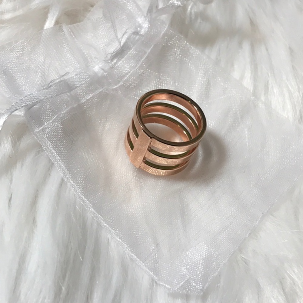Michael Kors ring barrel rose gold size 7 - Picture 4 of 4